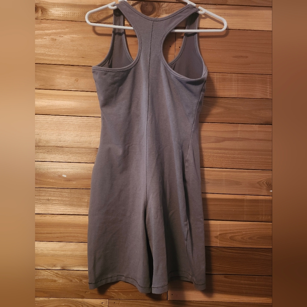 Skims Size Large - Picture 5 of 5
